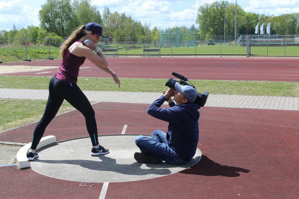 Clever in Sonne und Schatten für sportbetonte Schulen - Videodreh Neubrandenburg